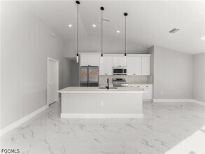 1242 NW 22nd Ave in Cape Coral, FL - Building Photo - Building Photo