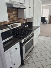23414 Amberwick Pl in Diamond Bar, CA - Building Photo - Building Photo