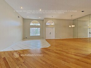 10347 NW 50th Ct in Coral Springs, FL - Foto de edificio - Building Photo