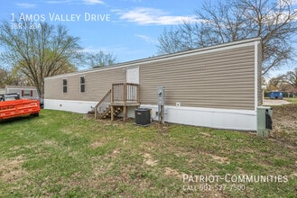 1 Amos Valley Dr in Springfield, IL - Building Photo - Building Photo