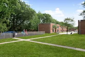 1405 Veterans Hwy in Bristol, PA - Building Photo - Building Photo