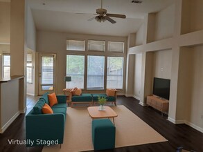 1257 McMahan Dr in Lewisville, TX - Building Photo - Building Photo