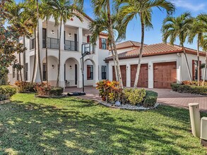 3192 NW 84th Terrace in Pembroke Pines, FL - Building Photo - Building Photo