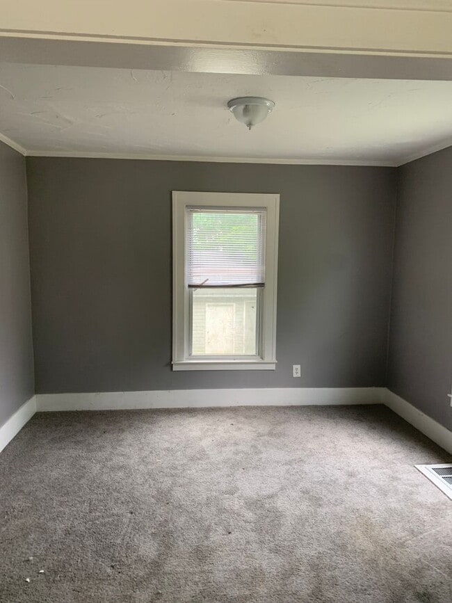 85 W Rundell St in Pontiac, MI - Building Photo - Building Photo