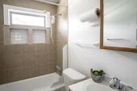 2516 Anita St photo'