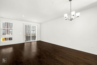 2246 Venture Dr in Schaumburg, IL - Building Photo - Building Photo