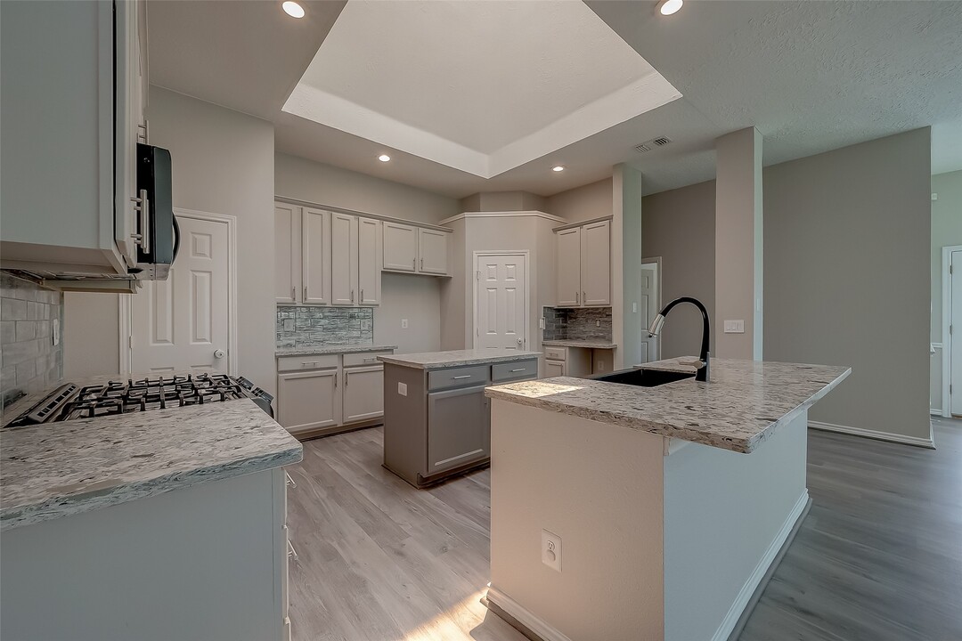 14323 Floret Estates Ct in Cypress, TX - Building Photo