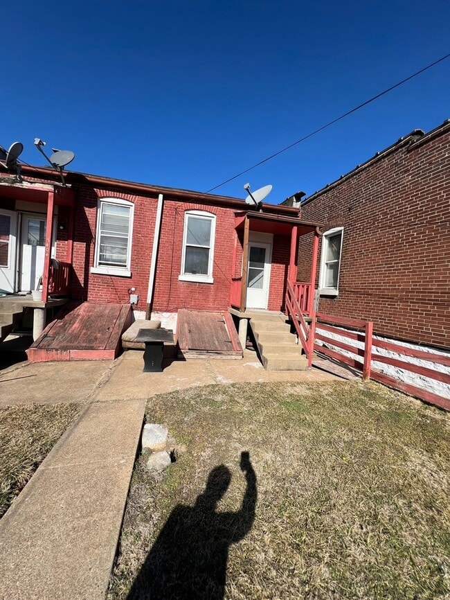 7402 Minnesota Ave in St. Louis, MO - Building Photo - Building Photo