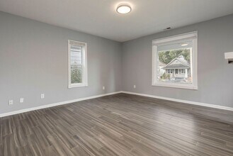2120 W Lee St in Louisville, KY - Building Photo - Building Photo