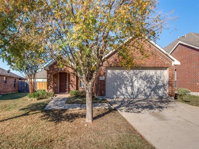 2052 Meadow View Dr in Princeton, TX - Building Photo