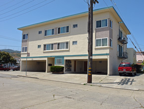 490 Talbert St in Daly City, CA - Building Photo - Building Photo