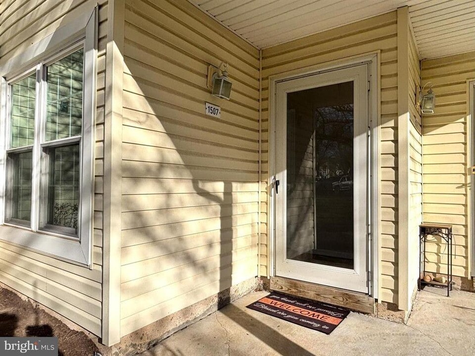 1507 Bennett Pl, Unit Bennett in Southampton, PA - Building Photo