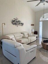 1076 Rotonda Cir in Rotonda West, FL - Building Photo - Building Photo