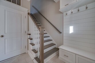 2929 Arctic Ave in Virginia Beach, VA - Building Photo - Building Photo