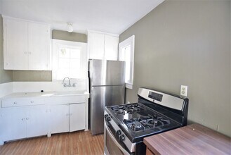 109 James Ave in Orlando, FL - Building Photo - Building Photo