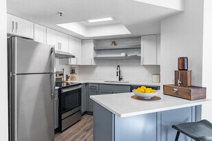 Virginia Highland Apartment Homes in Atlanta, GA - Building Photo