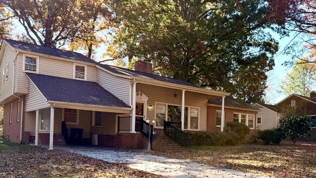 109 Circle Dr in Thomasville, NC - Building Photo - Building Photo