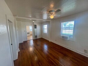 845 12th St in Sparks, NV - Foto de edificio - Building Photo