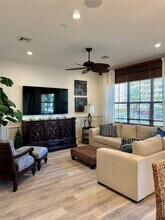 126 Ocean Bay Dr in Jensen Beach, FL - Foto de edificio - Building Photo