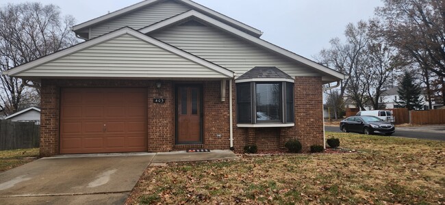 403 Short St, Unit Front