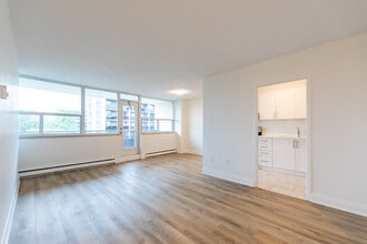 The Summit in Toronto, ON - Building Photo - Building Photo