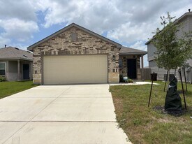 2025 Palmer PL in Converse, TX - Building Photo