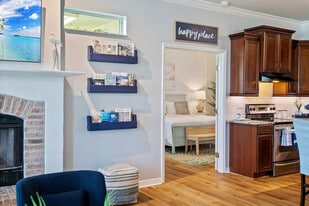 4 Susan Pl in Palm Coast, FL - Building Photo