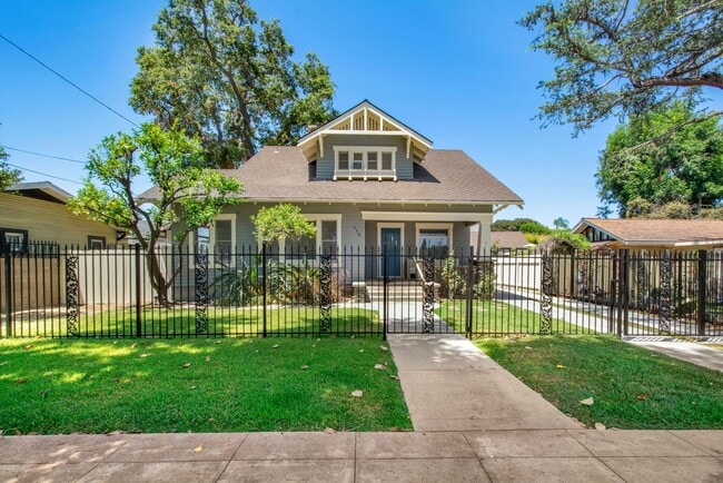 property at 176 S Lemon St