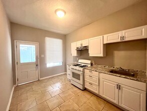 3306 Michigan Ave-Unit -2nd Floor in St. Louis, MO - Building Photo - Building Photo