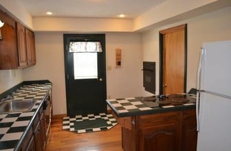 4444 Coe Rd in Albany, OH - Building Photo - Building Photo