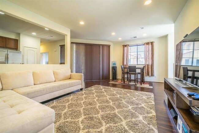 property at 1450 Santa Diana Rd