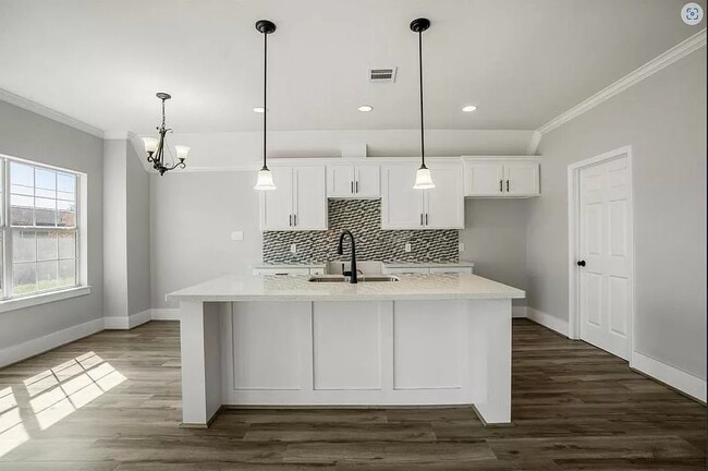 property at 9815 Bamboo Rd