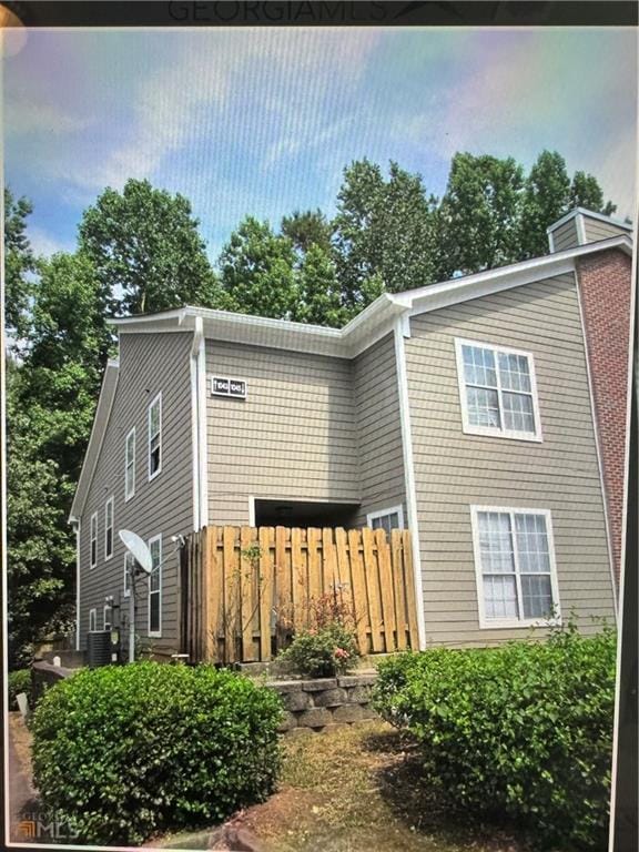 property at 1043 Rock Creek Ln