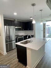 1080 W Peachtree St NW, Unit 802 in Atlanta, GA - Building Photo - Building Photo