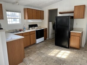 3500 Yorkshire in Peoria, IL - Building Photo - Building Photo