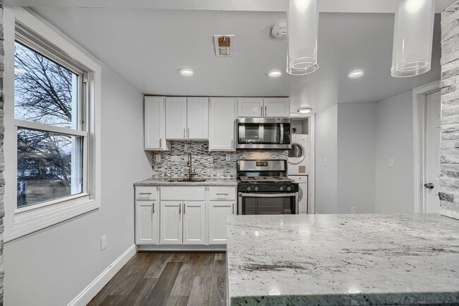 4012 Fernhill Ave in Baltimore, MD - Building Photo - Building Photo