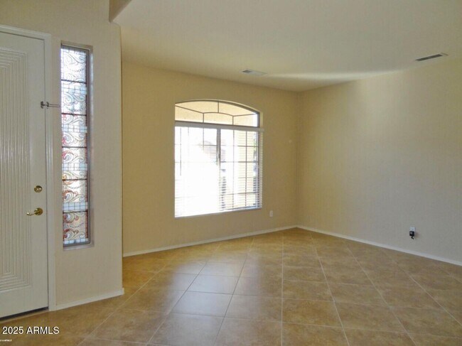 1122 W Wildhorse Dr in Chandler, AZ - Building Photo - Building Photo