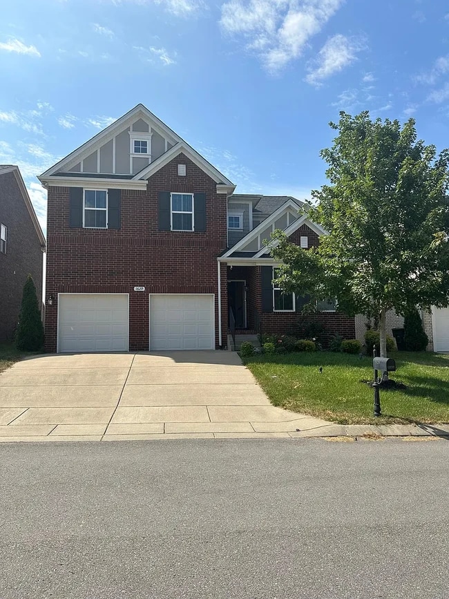 1629 Southhampton Way in Mount Juliet, TN - Building Photo - Building Photo