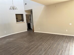4411 Yupon Ridge Dr in Houston, TX - Building Photo - Building Photo