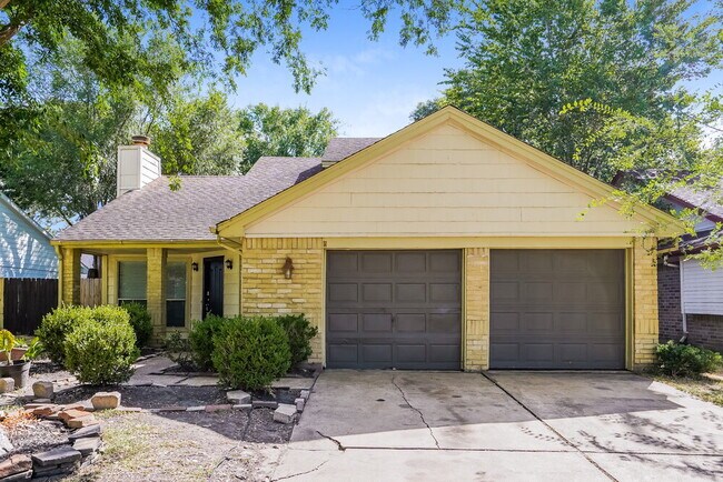 18082 Garden Manor Dr