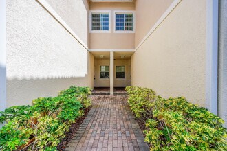 5441 Via Delray Blvd in Delray Beach, FL - Building Photo - Building Photo