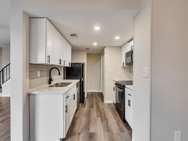 property at 5636 Birchmont Dr