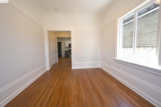 685 37th St in Oakland, CA - Building Photo - Building Photo