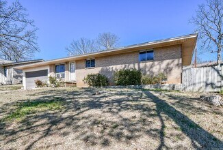 1331 Starfield Rd in North Little Rock, AR - Building Photo - Building Photo