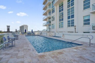 1819 SE 17th St, Unit 1601 in Fort Lauderdale, FL - Foto de edificio - Building Photo