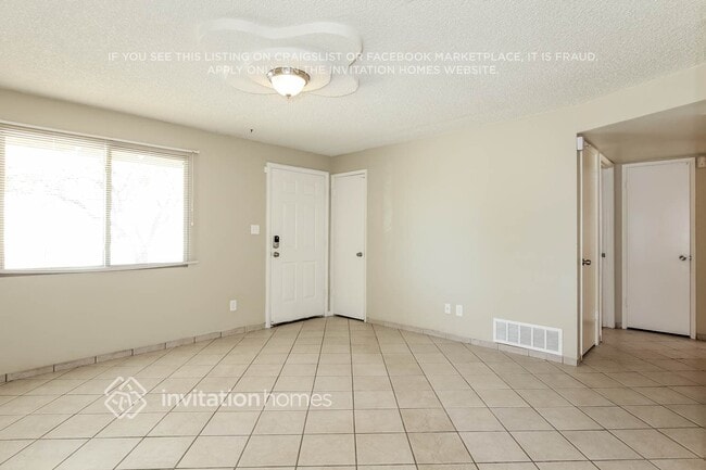 4651 N 79th Dr in Phoenix, AZ - Building Photo - Building Photo