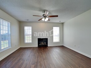 5400 Regent Village Dr in Winston-Salem, NC - Building Photo - Building Photo