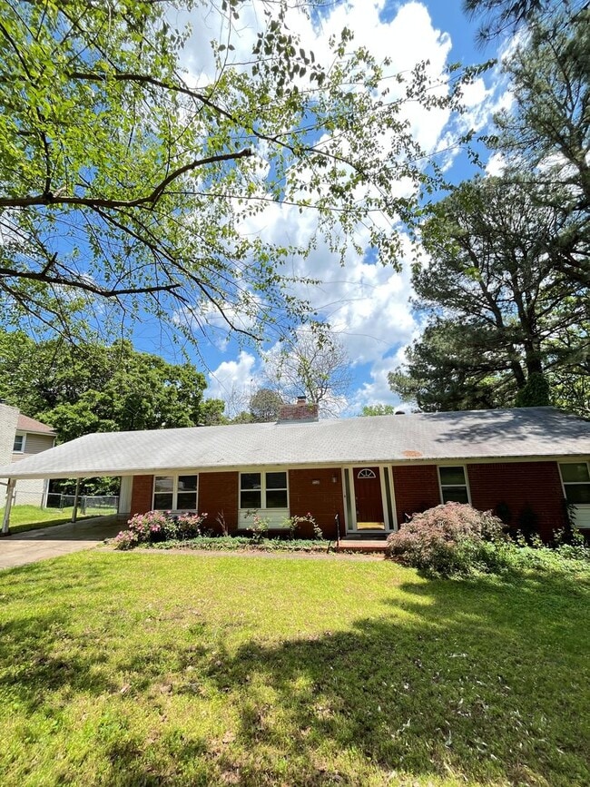 property at 2260 Briarwood Ave