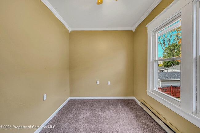 property at 1701 Green Ridge St