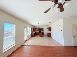 1913 Short Summer Dr in Austin, TX - Building Photo - Building Photo